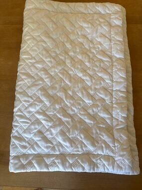 Bedsure Shams Oversized Standard Queen Plump white weave set (2)